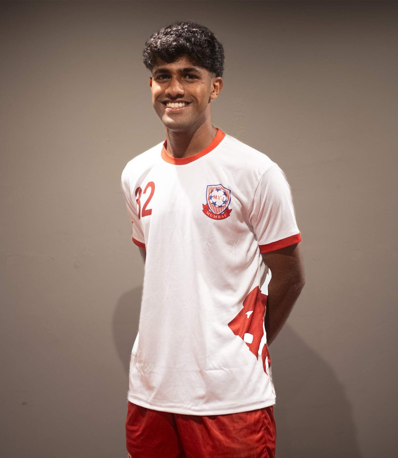 Nayan   Kajve